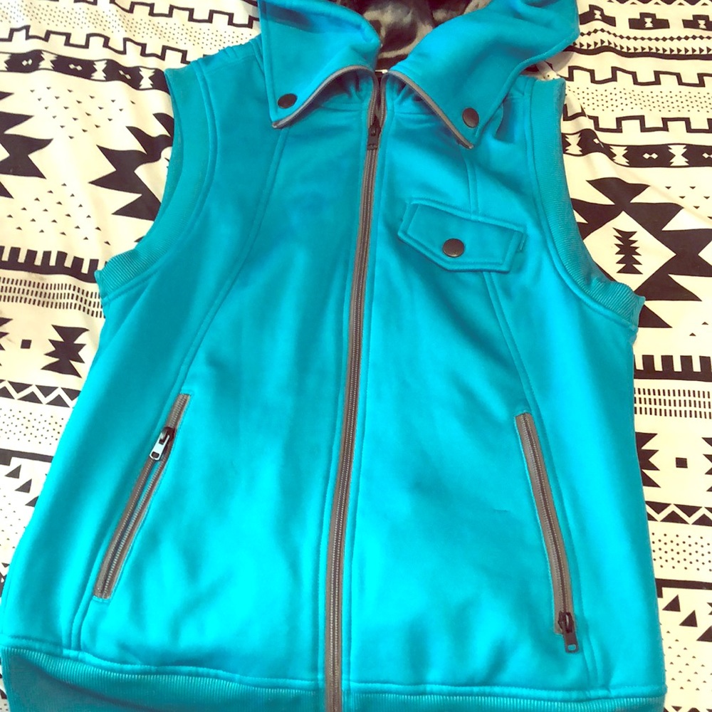 Burton vest